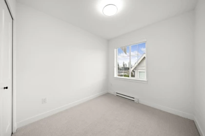 Hallway Photo of 254 720 Robinson Street, Coquitlam, BC