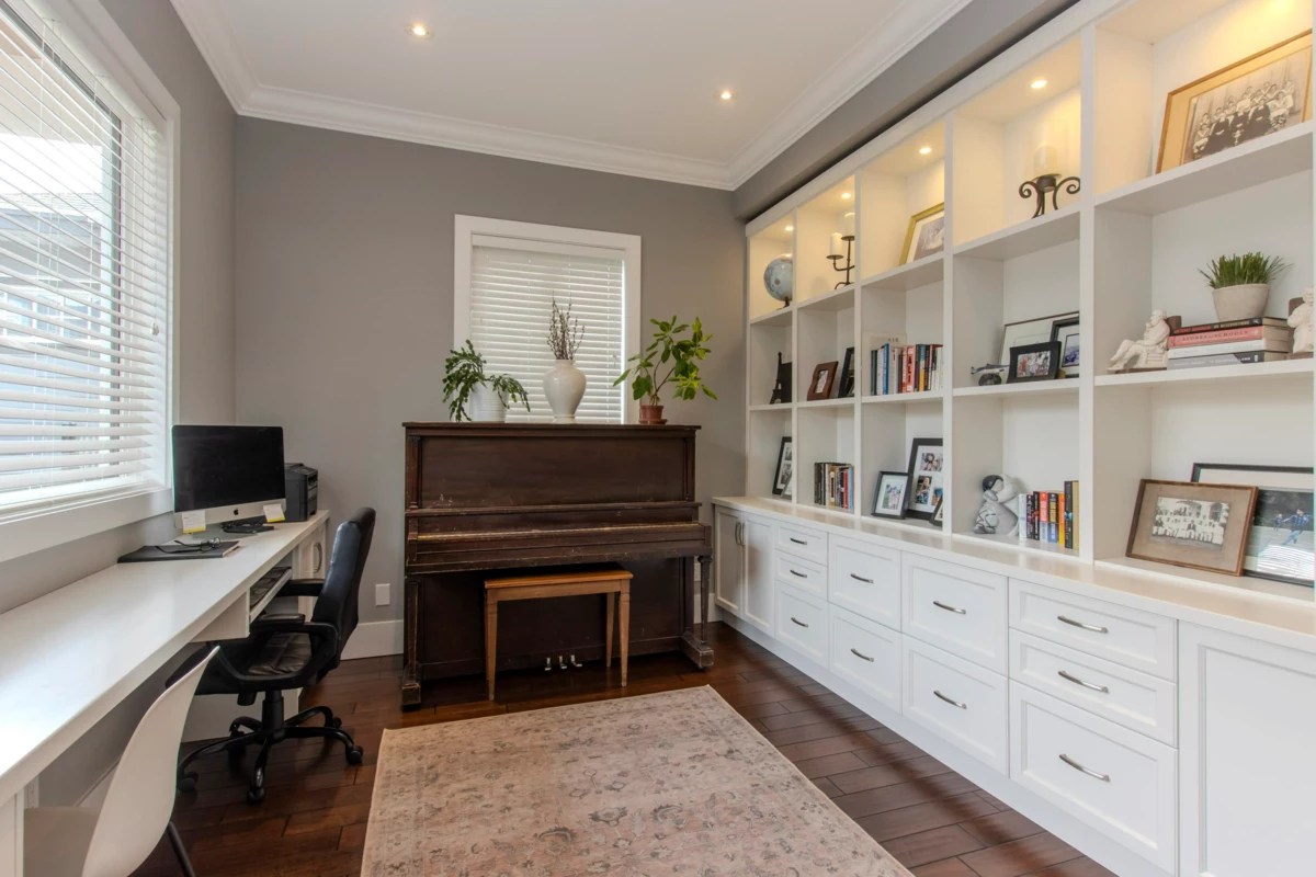 Family Room Photo of 1018 Jay Crescent, Squamish, BC