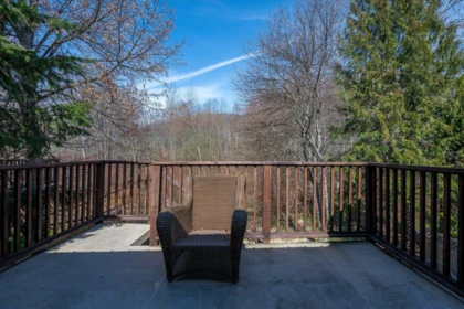 Breakfast Nook Photo of 2 7467 Prospect Street, Pemberton, BC