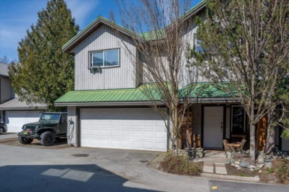 2 7467 Prospect Street, Pemberton, BC, Pemberton — Townhouse for sale