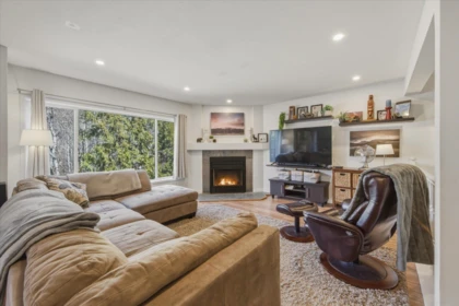 2 7467 Prospect Street, Pemberton, BC, Pemberton — Townhouse for sale