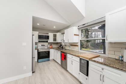 Kitchen Photo of 8330 Sheaves Road, Delta, BC
