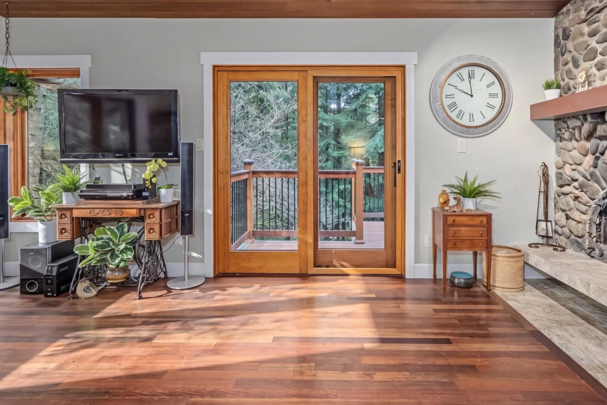Family Room Photo of 12595 Blue Mountain Crescent, Maple Ridge, BC