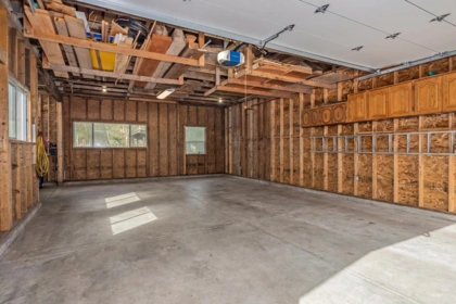 Community Amenities Photo (Clubhouse) of 12595 Blue Mountain Crescent, Maple Ridge, BC