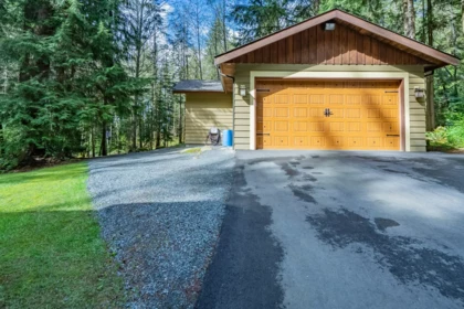 Hot Tub / Spa Photo of 12595 Blue Mountain Crescent, Maple Ridge, BC