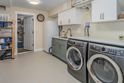 Mudroom Photo of 12595 Blue Mountain Crescent, Maple Ridge, BC