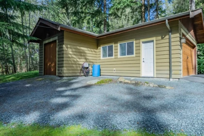 Outdoor Kitchen Photo of 12595 Blue Mountain Crescent, Maple Ridge, BC