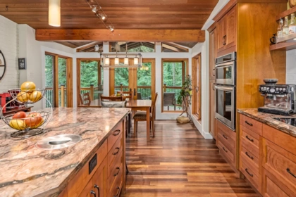 Primary Bedroom Photo of 12595 Blue Mountain Crescent, Maple Ridge, BC