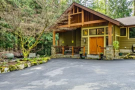12595 Blue Mountain Crescent, Maple Ridge, BC