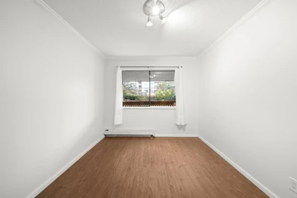 Basement Recreation Room Photo of 213 436 Seventh Street, New Westminster, BC