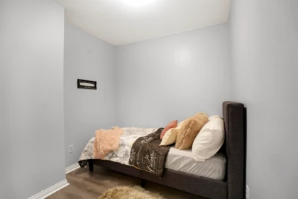 Guest Bathroom Photo of 32 6533 121 Street, Surrey, BC