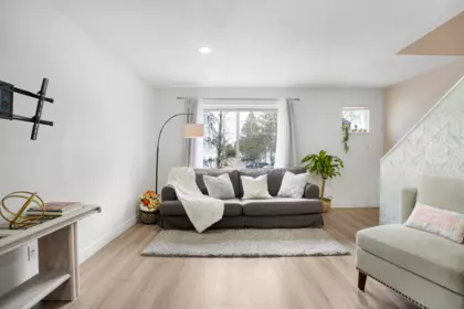 32 6533 121 Street, Surrey, BC, Surrey — Townhouse for sale