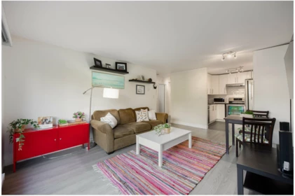Breakfast Nook Photo of 215 251 W 4th Street, North Vancouver, BC