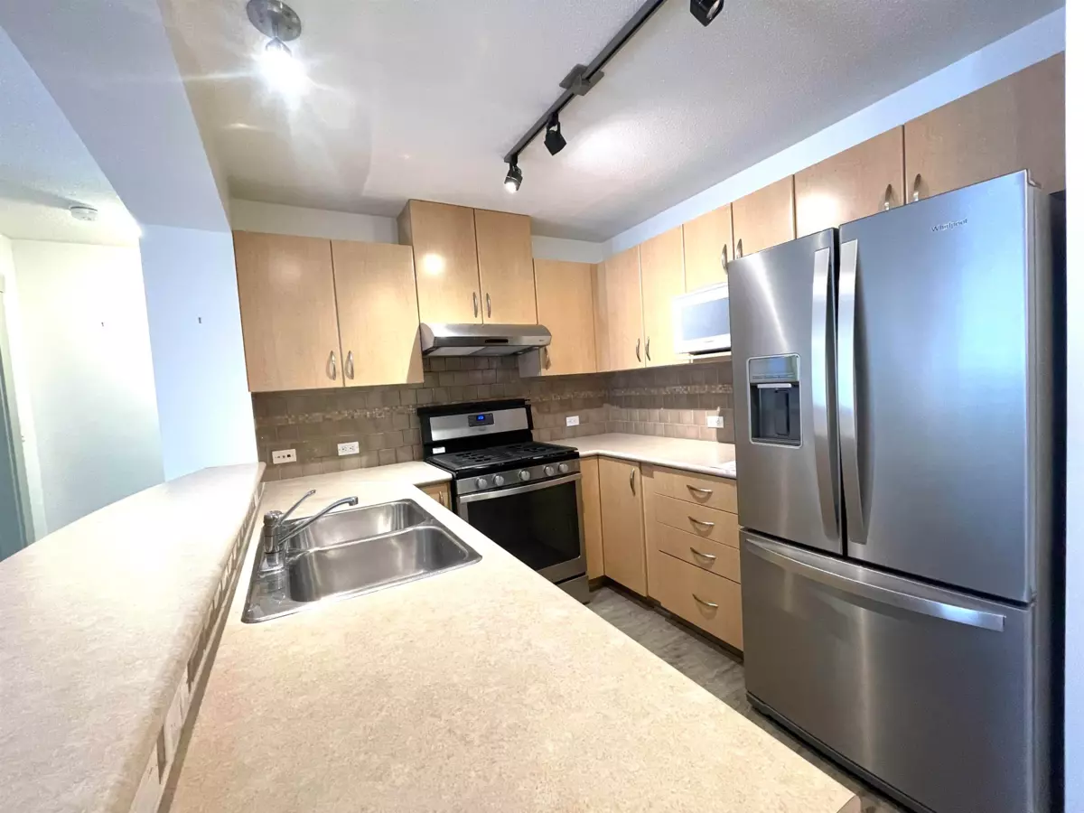 Dining Area Photo of 109 2998 Silver Springs Boulevard, Coquitlam, BC