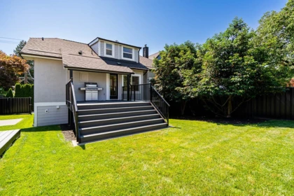 Street View Photo of 905 Edinburgh Street, New Westminster, BC