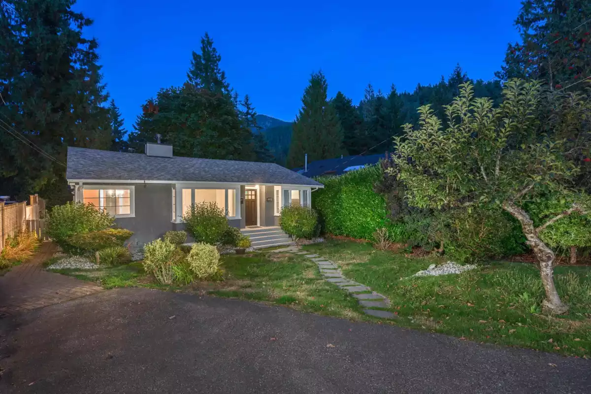 Exterior Rear Photo of 6431 Rosebery Avenue, West Vancouver, BC