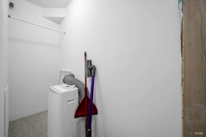 Basement Recreation Room Photo of 404 2575 W 4th Avenue, Vancouver, BC