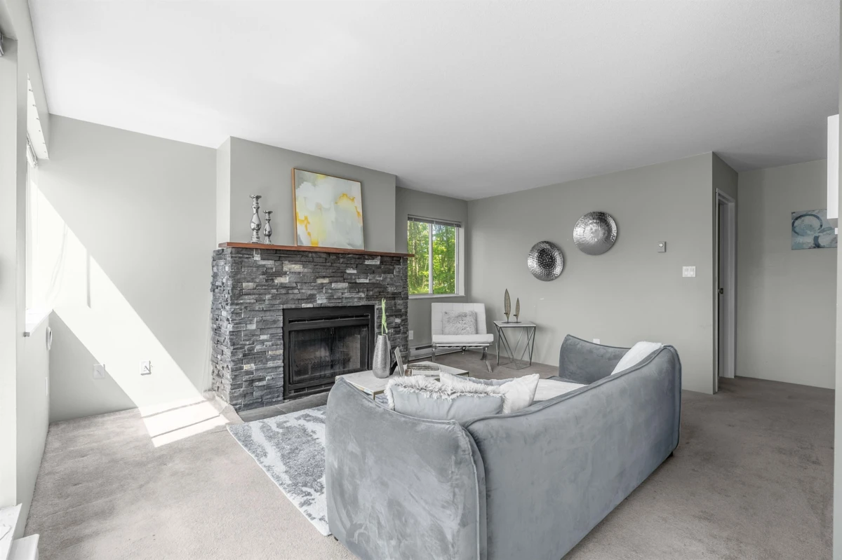Dining Area Photo of 306 7431 Blundell Road, Richmond, BC