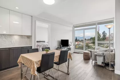 Breakfast Nook Photo of 504 655 W 41st Avenue, Vancouver, BC