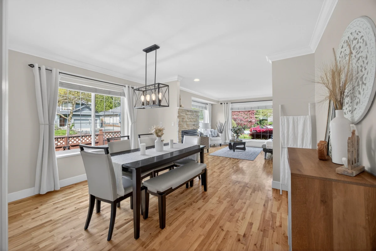 Dining Area Photo of 6791 178b Street, Surrey, BC