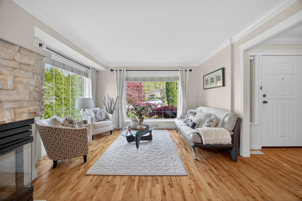 Family Room Photo of 6791 178b Street, Surrey, BC