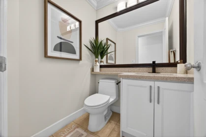 Basement Recreation Room Photo of 6791 178b Street, Surrey, BC