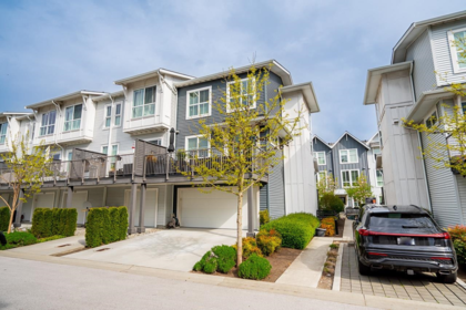 Swimming Pool Photo of 56 4656 Orca Way, Delta, BC