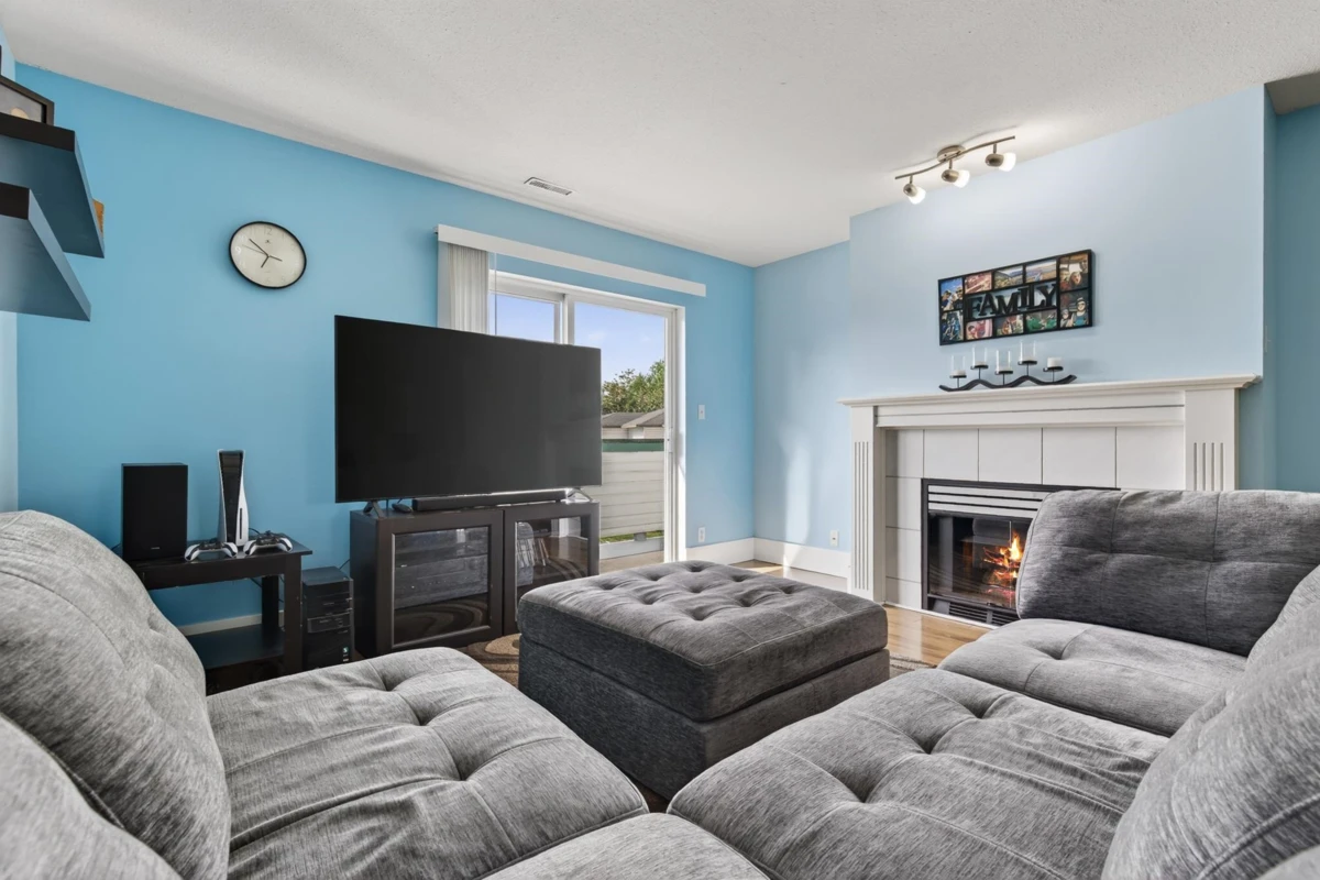 Family Room Photo of 43 7715 Luckakuck Place, Chilliwack, BC