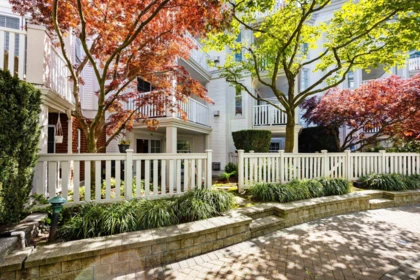 Hot Tub / Spa Photo of 113 147 E 1st Street, North Vancouver, BC