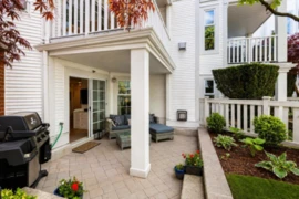 113 147 E 1st Street, North Vancouver, BC