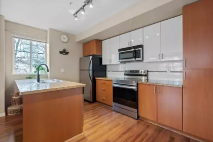 Breakfast Nook Photo of 51 13239 Old Yale Road, Surrey, BC