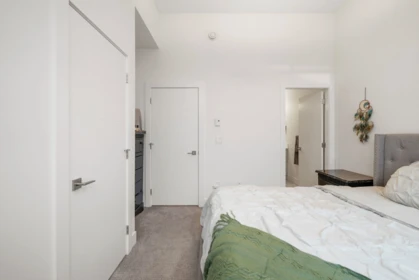 Primary Bathroom Photo of 9 7177 194a Street, Surrey, BC