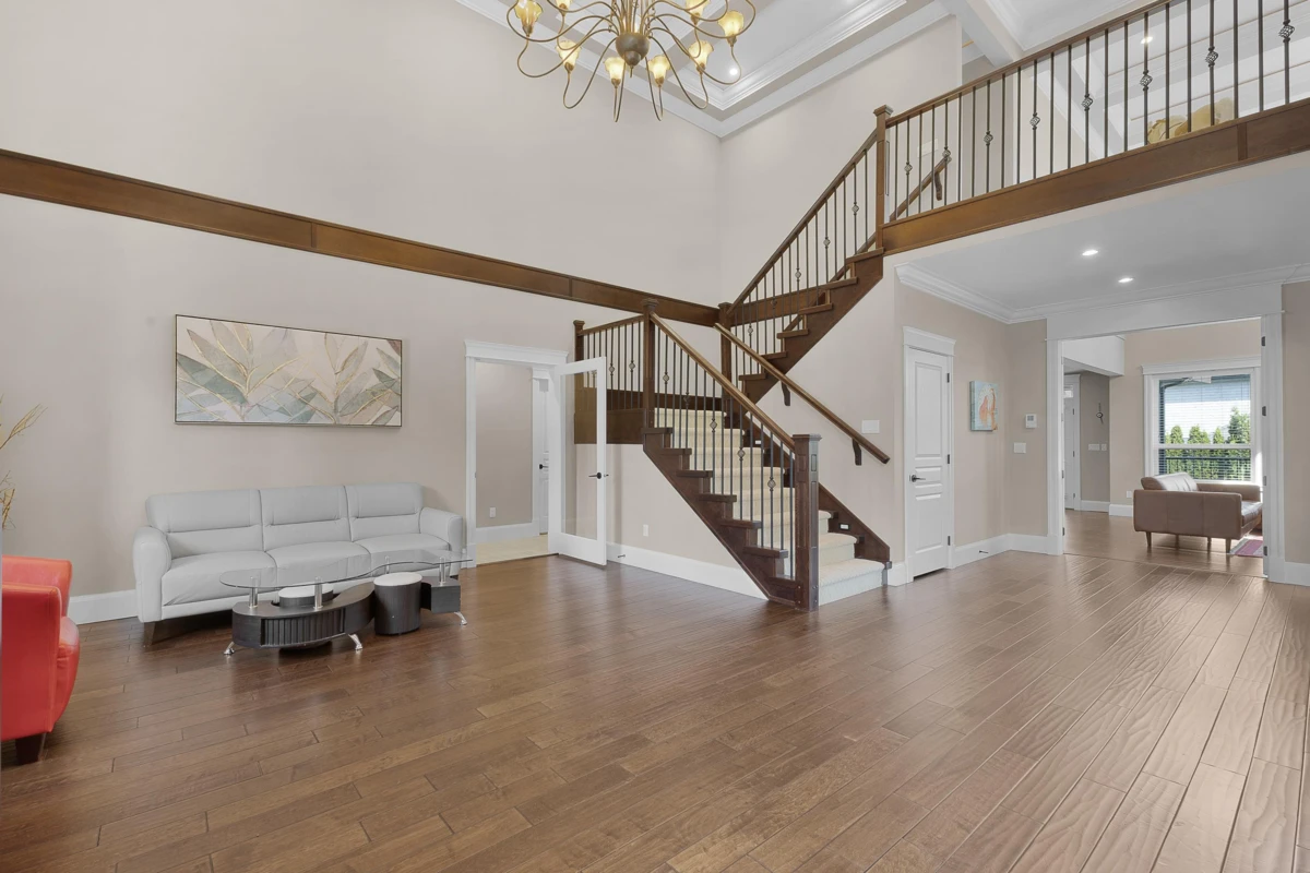 Family Room Photo of 14095 30a Avenue, Surrey, BC