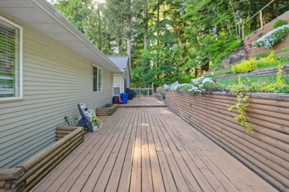 Mudroom Photo of 32403 Best Avenue, Mission, BC