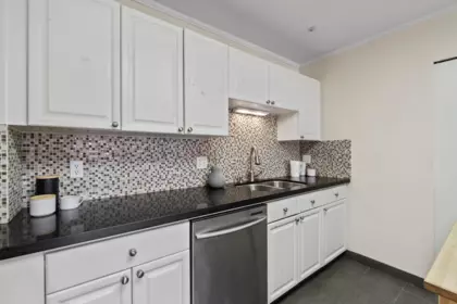 Primary Bedroom Photo of 425 3 Rialto Court, New Westminster, BC