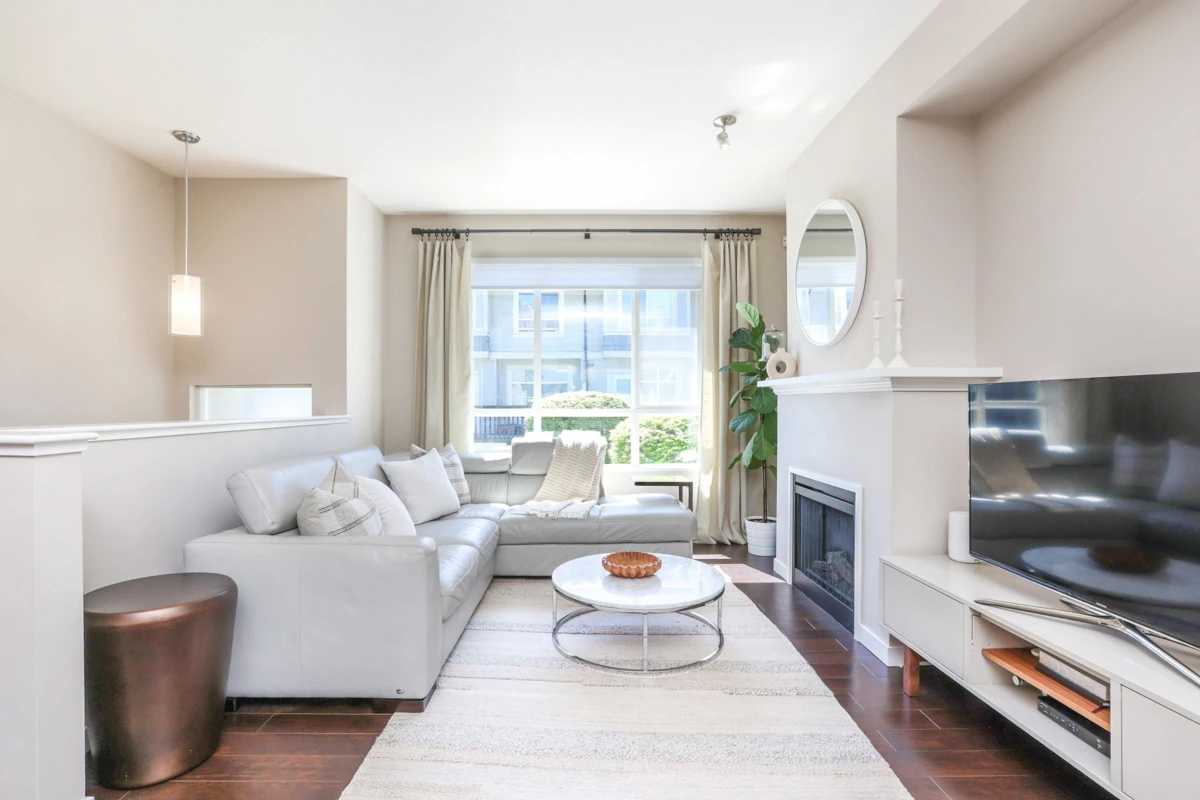 Family Room Photo of 32 9133 Sills Avenue, Richmond, BC