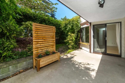 Backyard Photo of 105 1520 Vidal Street, White Rock, BC