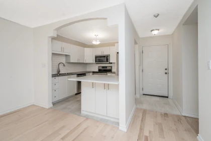 Pantry Photo of 105 1520 Vidal Street, White Rock, BC