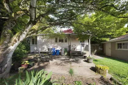 Backyard Photo of 9747 Sidney Street, Chilliwack, BC