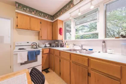 Primary Bedroom Photo of 9747 Sidney Street, Chilliwack, BC