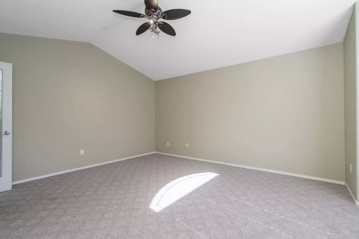 Dining Area Photo of 53 32250 Downes Road, Abbotsford, BC