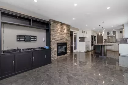 Guest Bathroom Photo of 53 32250 Downes Road, Abbotsford, BC