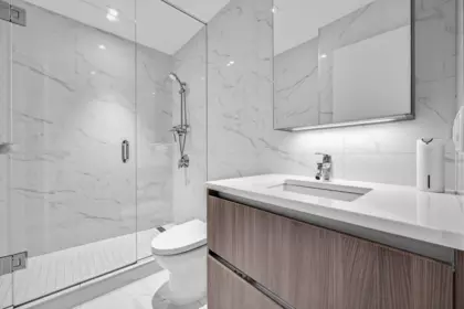 Hallway Photo of 1213 8133 Cook Road, Richmond, BC