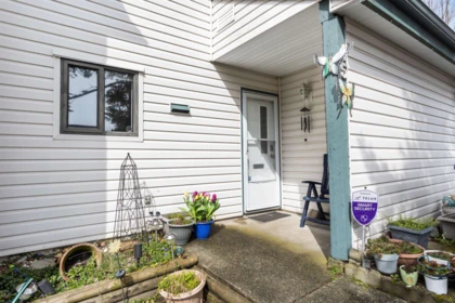 Backyard Photo of 45 6633 138 Street, Surrey, BC