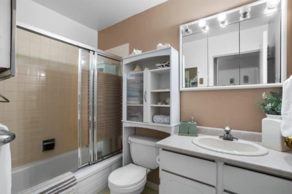 Basement Recreation Room Photo of 45 6633 138 Street, Surrey, BC