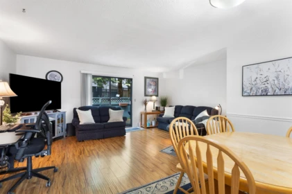 Kitchen Photo of 45 6633 138 Street, Surrey, BC