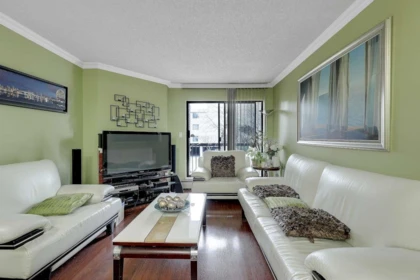 Walk-In Closet Photo of 143 8500 Ackroyd Road, Richmond, BC