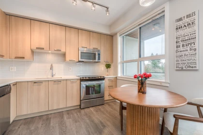Loft / Bonus Room Photo of 406 15388 105 Avenue, Surrey, BC