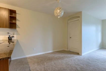 201 4788 Brentwood Drive, Burnaby, BC, Burnaby — Apartment/Condo for sale