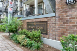 201 4788 Brentwood Drive, Burnaby, BC